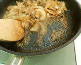 簡単。豚バラ肉のさっぱり生姜焼き丼☆彡作り方7写真