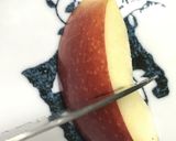 お弁当に重宝！変色しないりんごの飾り切り作り方3写真