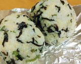 おかずおにぎり！塩昆布とシソの混ぜ込み♪作り方4写真