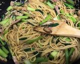小松菜の和風大蒜バターパスタ作り方4写真