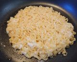 あんかけかた焼きそば風辛ラーメン作り方3写真