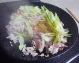 セロリと豚肉のカレー風味炒め作り方5写真