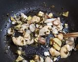 イロガワリ等・天然キノコ4種の野菜炒め作り方8写真