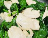 ホウレン草と鶏肉の蜂蜜バターしょう油炒め作り方3写真