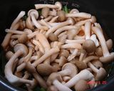 ニラとしめじ＆コチュジャンで炊き込みご飯作り方3写真