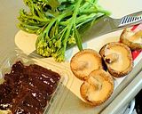 レバーと椎茸の炒め物作り方1写真