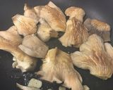 黒あわび茸のバターガーリックステーキ☆作り方3写真
