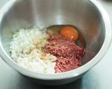グリラーで、カマンベール丸ごとハンバーグ作り方4写真
