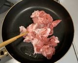 簡単！フライパンで豚キムチ丼作り方1写真