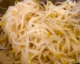 あのラーメン屋の..！旨辛もやし作り方1写真