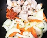 鶏とトッポギの韓国風スープ作り方5写真