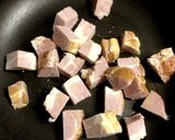 炒飯の素で!ゴロゴロハムの焼うどん作り方4写真