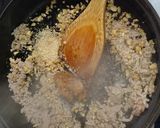 生だしで豆苗と豚ひき肉のナッツ炒め作り方3写真