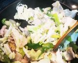 ごま油香るサッポロ一番ネギ豚バララーメン作り方2写真