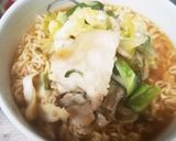 ごま油香るサッポロ一番ネギ豚バララーメン作り方4写真