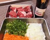 牛肉の赤ワイン煮込み作り方1写真
