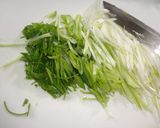 アスパラ菜と蒸し鶏の和え物作り方1写真