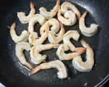 海老とチンゲン菜と卵のとろみ炒め作り方1写真