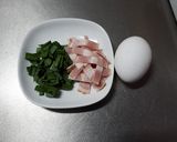 ニラとベーコンのチャーハン♪作り方1写真