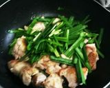 鶏肉とニラの炒め物　青花椒風味作り方3写真
