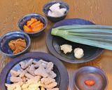 【焼鳥酒場　ますます】ますますのもつ煮作り方2写真