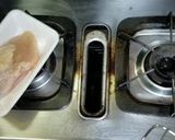 超簡単!鶏むね肉のジューシーパリパリ焼き作り方1写真