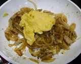 簡単！豚玉のデミグラ炒め作り方3写真