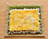 キンパ風太巻き【簡単ナムルで恵方巻きに】作り方8写真