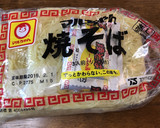 男弁当１5分 焼きそば、唐揚げ、メンチ作り方3写真