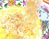 サッポロ一番塩ラーメンonご飯作り方5写真