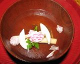 春を食べましょう「八重桜・ヨモギなど」作り方3写真