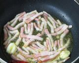 時短簡単☆美味♡春菊とベーコンのパスタ作り方3写真