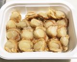 蒸しベビーホタテ（冷凍）のバター醤油炒め作り方1写真