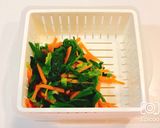 レンジで簡単！ほうれん草と人参の胡麻和え作り方5写真