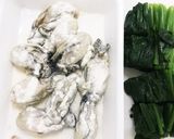 牡蠣とほうれん草のバター醤油炒め作り方1写真