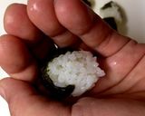 ひとくちおにぎり（離乳食後期〜）作り方5写真