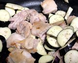 鶏ももとナスのにんにく塩パスタ作り方5写真