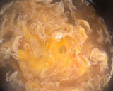 簡単！コクのあるふんわり卵の中華スープ作り方2写真