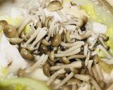 鶏肉のキャベツ＆レタスがスッキリ野菜茸鍋作り方4写真