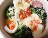 ブロッコリー&ソーセージ♪玉子のグラタン作り方5写真
