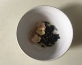 お湯を注いで…即席☆わかめスープ作り方1写真