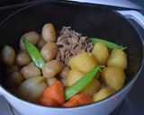 ストウブで無水肉じゃが作り方5写真