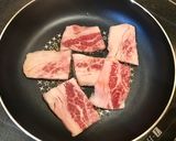 白菜バラ肉煮込みうどん➕塩旨ちょい辛味作り方3写真