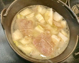白菜バラ肉煮込みうどん➕塩旨ちょい辛味作り方5写真