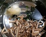 ヤマブシタケとゴボウ、ワカメの味噌汁＾＾作り方4写真