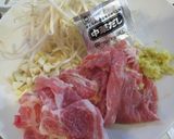 桃屋キムチの素でコク旨「キムチ鍋」作り方1写真