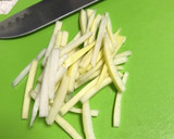 めんつゆで簡単☆大根の皮きんぴら作り方1写真