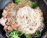 簡単糖質オフ☆サバのオイルパスタ風蒟蒻麺作り方3写真