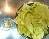 ご飯もすすむ！キャベツとツナのカレー蒸し作り方1写真
