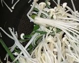 長ネギ＆エノキのしょう油炒め●納豆添え作り方2写真